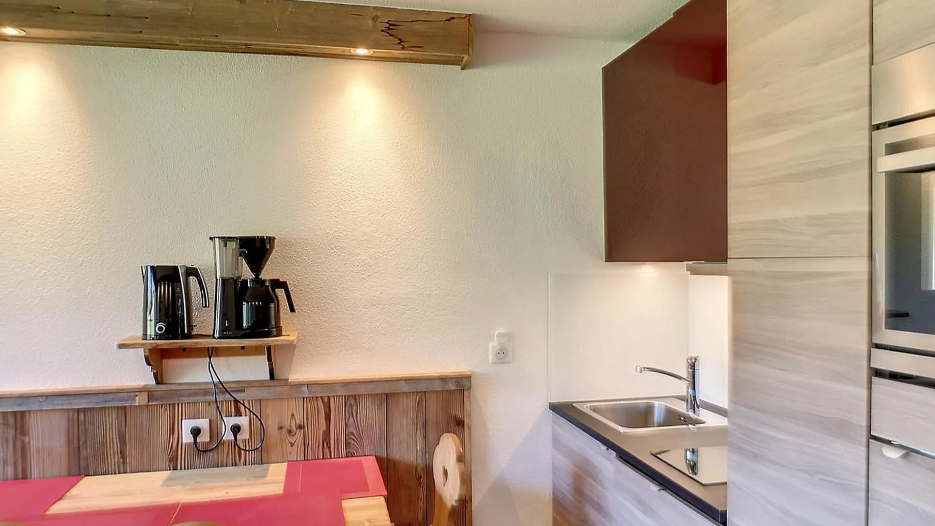 Studio Renove Skis Aux Pieds Avec Balcon Sud, 4 Pers, Garage Inclus - Fr-1-178-375 Saint-Martin-de-Belleville 0*,